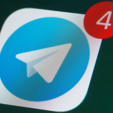 В Германии хотят ограничить Telegram, а Павла Дурова называют русским Цукербергом
