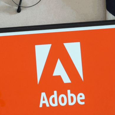 Adobe в качестве подарка продлевает подписки российским пользователям, для корпоративных лицензий автопродления нет